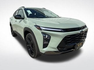 New 2025 Chevrolet Trax ACTIV image 1