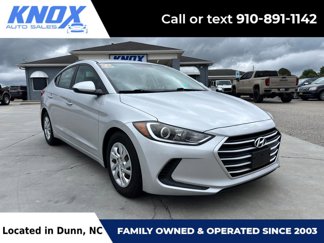 Used 2017 Hyundai Elantra SE image 1