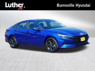 Certified 2022 Hyundai Elantra SEL w/ Preferred Accessory Package image 1