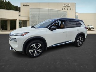 Used 2021 Nissan Rogue Platinum image 1