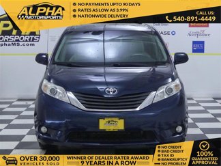 Used 2011 Toyota Sienna XLE image 1
