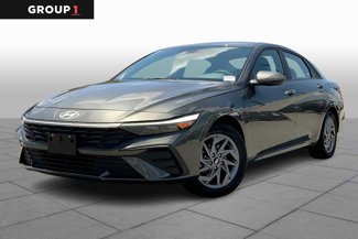 Used 2024 Hyundai Elantra SEL image 1