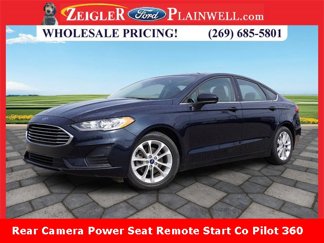 Used 2020 Ford Fusion SE image 1