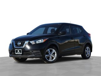 Used 2020 Nissan Kicks S image 1