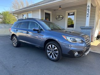 Used 2017 Subaru Outback 2.5i Limited image 1