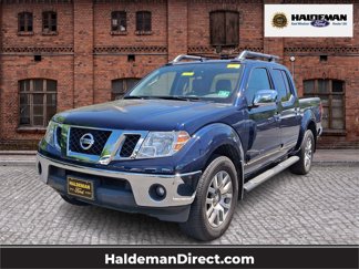 Used 2010 Nissan Frontier LE w/ LE Value Truck Pkg image 1