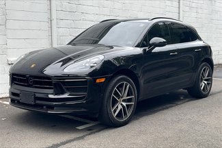 Certified 2023 Porsche Macan image 1