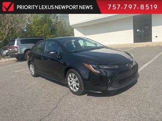Used 2021 Toyota Corolla LE image 1