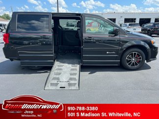 Used 2017 Dodge Grand Caravan GT w/ Safety Sphere Group image 1