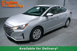 Used 2019 Hyundai Elantra SE image 1