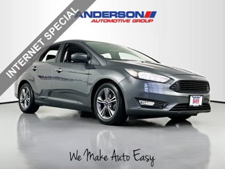 Used 2018 Ford Focus SE w/ SE Appearance Package image 1