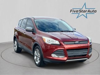 Used 2015 Ford Escape SE image 1