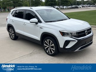 Used 2023 Volkswagen Taos SE image 1