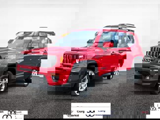 Used 2020 Jeep Renegade Latitude w/ Cold Weather Group image 1