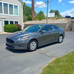 Used 2020 Ford Fusion S image 1