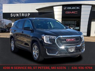 Used 2024 GMC Terrain SLE image 1