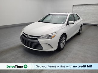 Used 2015 Toyota Camry SE image 1