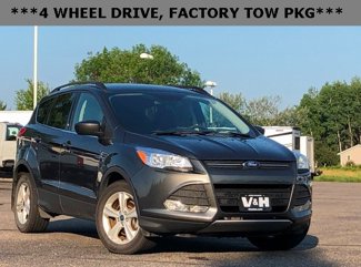 Used 2016 Ford Escape SE w/ Equipment Group 201A image 1