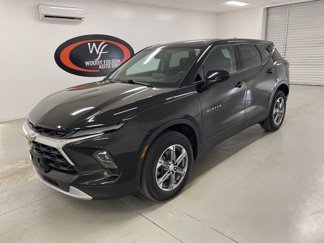 Used 2023 Chevrolet Blazer LT image 1