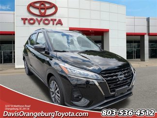 Used 2024 Nissan Kicks SR w/ SR Premium Package image 1