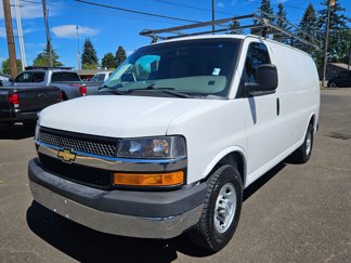 Used 2015 Chevrolet Express 3500 image 1