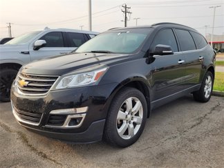 Used 2017 Chevrolet Traverse LT w/ Style and Technology Package image 1