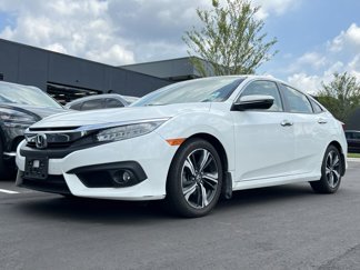 Used 2018 Honda Civic Touring image 1