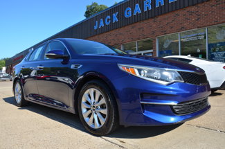 Used 2017 Kia Optima LX image 1