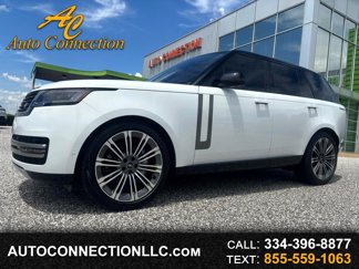 Used 2023 Land Rover Range Rover SE image 1
