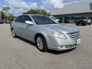 Used 2007 Toyota Avalon XLS image 1