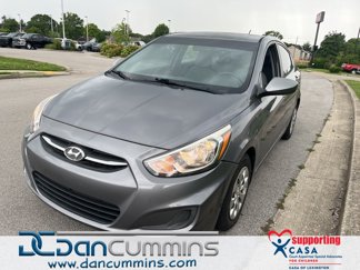 Used 2015 Hyundai Accent GLS image 1