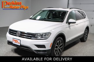 Used 2021 Volkswagen Tiguan SE image 1