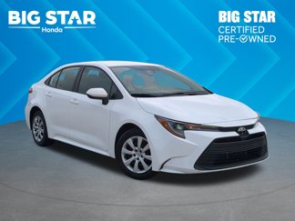 Used 2023 Toyota Corolla LE image 1
