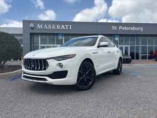 Used 2018 Maserati Levante GranLusso image 1