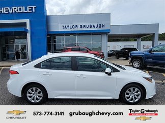 Used 2024 Toyota Corolla LE image 1