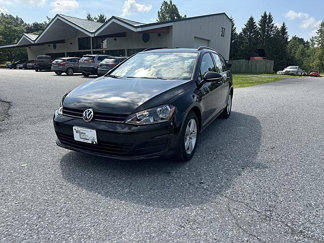Used 2015 Volkswagen Golf TDI S image 1
