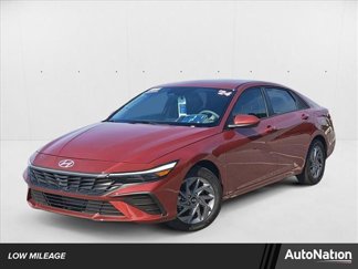Certified 2024 Hyundai Elantra SEL image 1