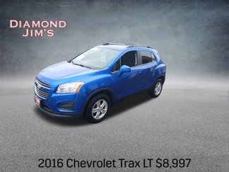 Used 2016 Chevrolet Trax LT w/ LT Convenience Package image 1