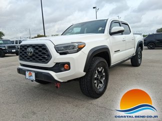 Used 2020 Toyota Tacoma TRD Off-Road image 1