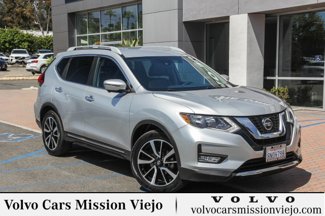 Used 2020 Nissan Rogue SL image 1