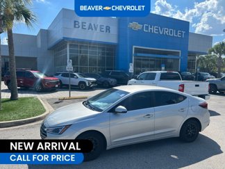 Used 2020 Hyundai Elantra SE image 1