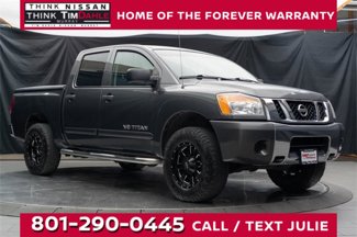 Used 2010 Nissan Titan SE image 1