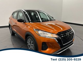 Used 2021 Nissan Kicks SV image 1
