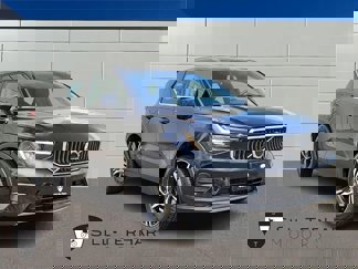 Certified 2025 Volvo XC40 B5 Core image 1