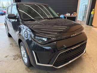 New 2025 Kia Soul LX w/ LX Technology Package image 1