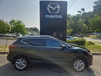 Used 2019 Nissan Rogue Sport SV w/ Technology Package image 1