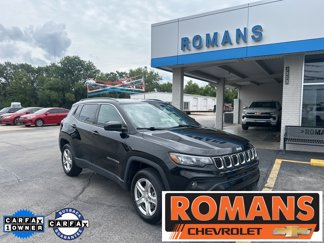 Used 2023 Jeep Compass Latitude image 1