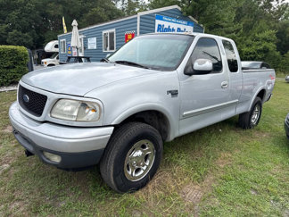 Used 1999 Ford F150 4x4 SuperCab image 1