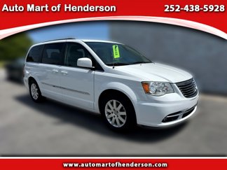 Used 2016 Chrysler Town & Country Touring image 1