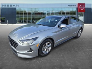 Used 2022 Hyundai Sonata SE image 1